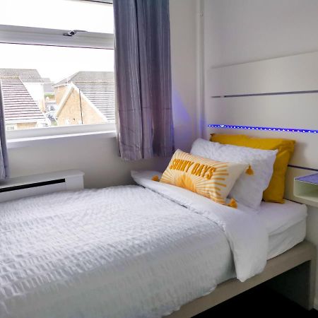 Bee At Home Cefn-coed-y-cymmer 외부 사진